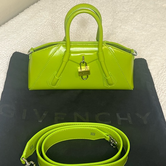 Givenchy Mini Antigona Lock Bag – Neon Green / Lime – Excellent Condition - Picture 8 of 9